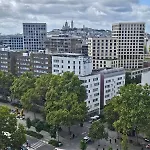 Chambres Lumineuses Avec Vue Sur Paris Montmartre
